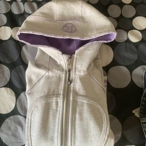 Lululemon Sweater Grey/Purple